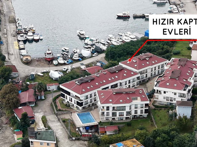 PERŞEMBE HIZIR KAPTAN KONAKLARI’NDA HAVUZLU I DENİZE SIFIR 3+1 ÇATI DUBLEKSİ
