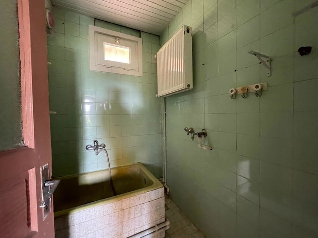 BÜYÜKÇEKMECE GÜZELCE KÖŞE PARSEL 196 M2 ARSA / DUBLEKS 4+2 VİLLA