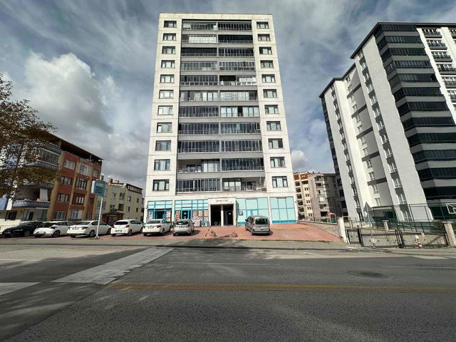 ANKARA ELVANKENT DE SİTE İÇERİSİNDE KİRALIK DAİRE