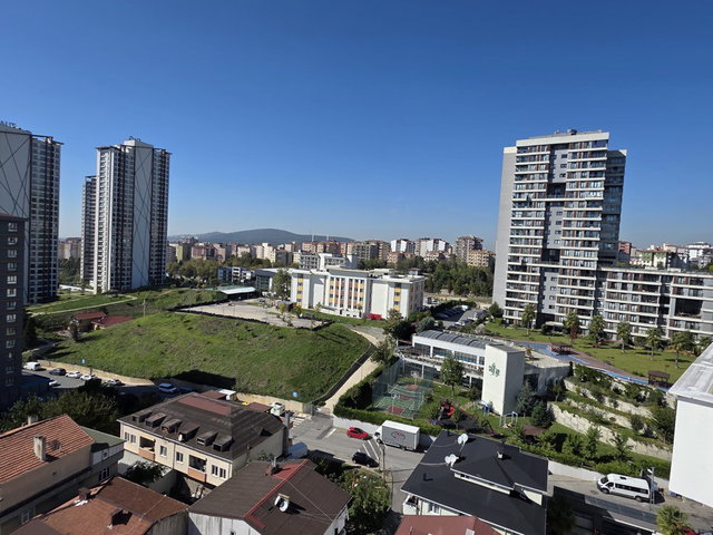 SITE İÇERISINDE ÖZEL DEKORASYONLU BOŞ 4+2 DUBLEKS SATILIK DAIRE