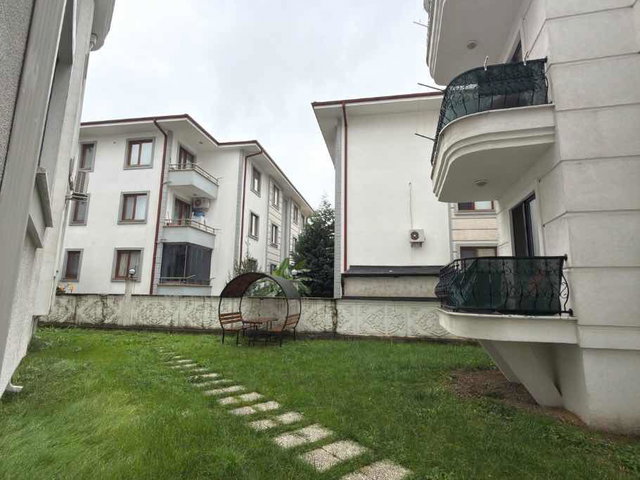 RE/MAX METROPOLITAN'DAN ERENLERDE MERKEZI KONUMDA 3+1 DAIRE!!