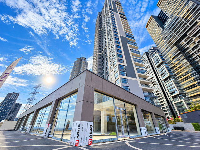 ŞAH İNCEK KULEDE 5+1 | 220 M² | 17. KAT | MOGAN GÖLÜ MANZARALI