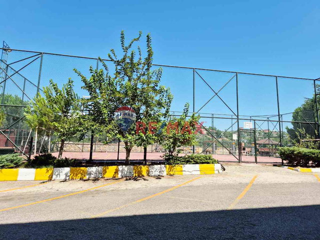 PENDİK DUMANKAYA YENİŞEHİR EVLERİ IÇI YENILENMIŞ 200 M2 M2 5+1 SATILIK DAİRE