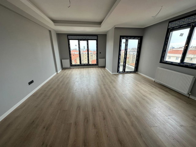 REMAX CİTY İÇEREKÖY PARKINA YAKIN DENİZ MANZARALI GENİŞ DAİRE