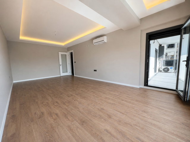 İZMİR ULUKENT MYLIFE HOME SİTESİ'NDE SATILIK 2+1 DAİRE