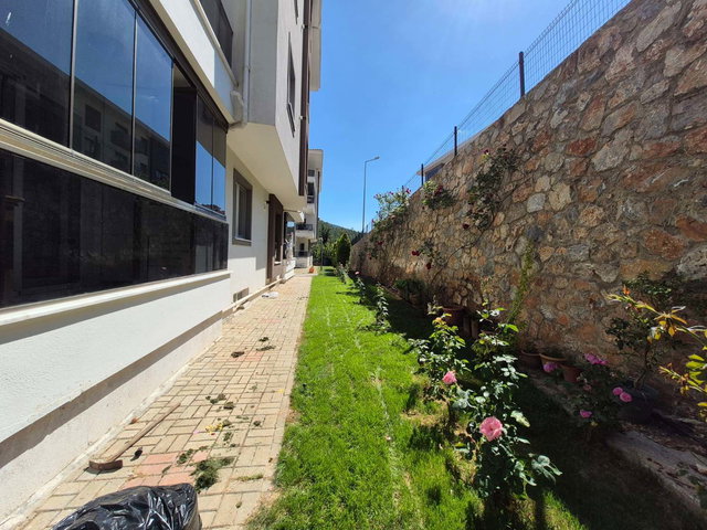 MUĞLA MENTEŞE EVLERİNDE SİTE İÇİNDE KİRALIK 3+1 DAİRE