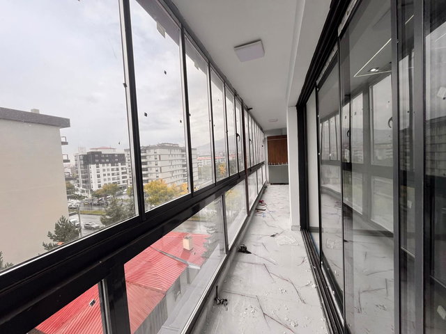 REMAX İLKE'DEN YENİŞEHİR'DE SATILIK LÜKS 3+1 DAİRE