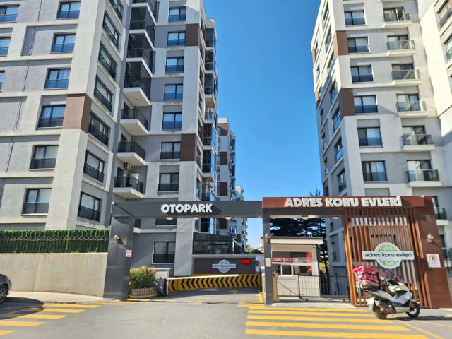 SANCAKTEPE  GENİŞ VE FERAH MANZARALI  2+1 KİRALIK DAİRE