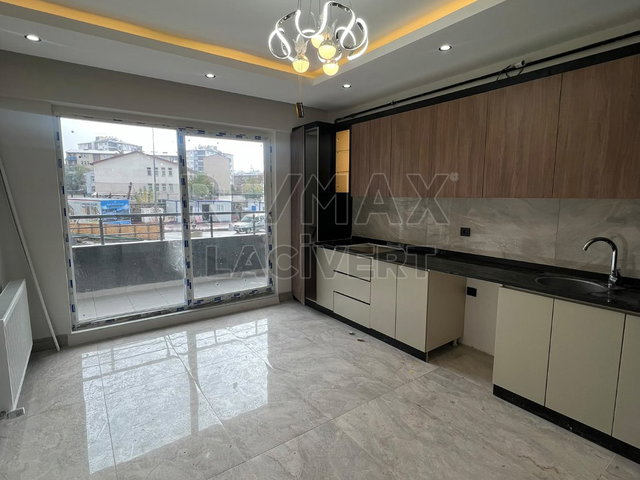 RE/MAX LACİVERT'TEN KAYI KONUTLARI'NDA LÜKS SATILIK 4+1 DAİRE