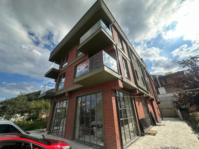 REMAX MOTTO DAN SATILIK 2+1 ANAYOL CEPHELİ DAİRE