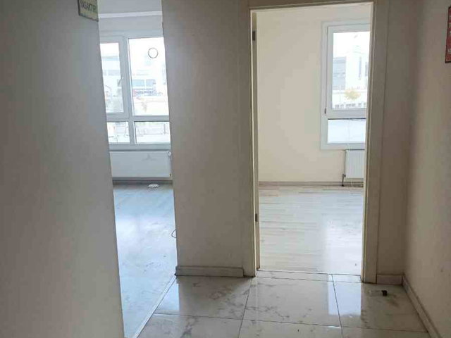 ŞEHIR HASTANESININ KARŞISINDA 1+1 KIRALIK DAIRE