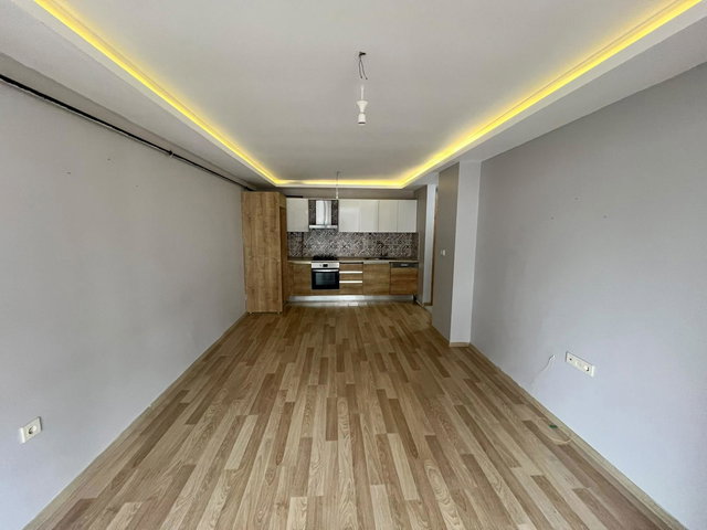 EMİNEVİME UYGUN BAŞİSKELE ZERAYKENTTE SATILIK 2+1 ARAKAT DAİRE