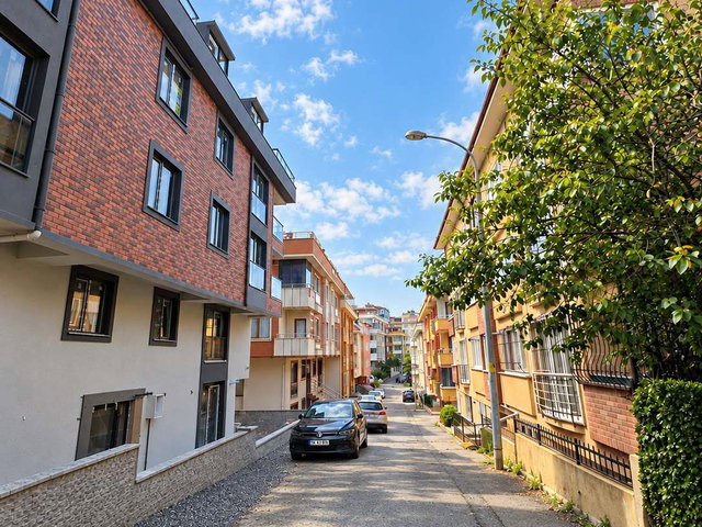 REMAX ASHIL ÜSKÜDAR KISIKLI HARIKA KONUM SATILIK 1+1 SIFIR DAIRE