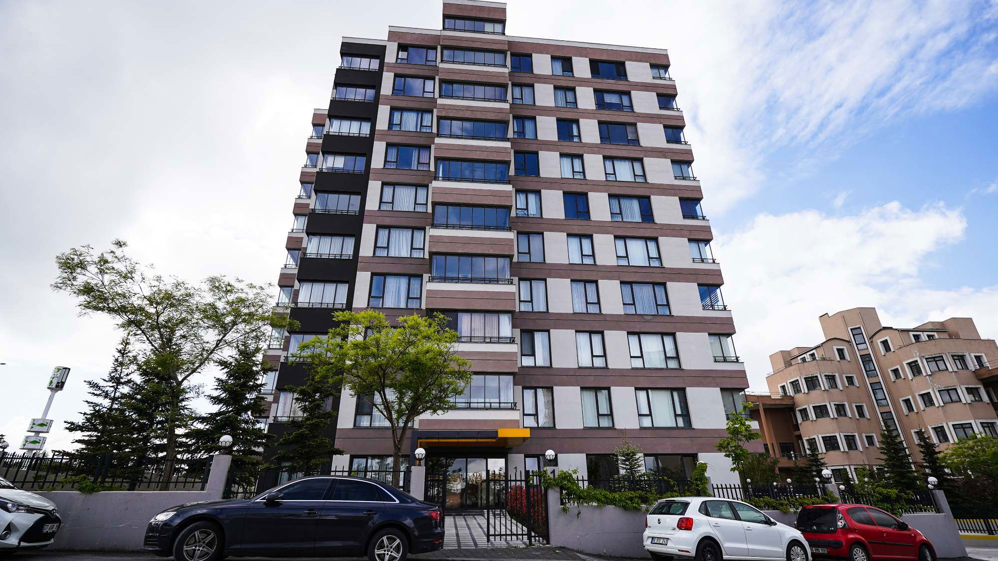 MİNA DORA BİLKENTTE MOBİLYALI 60 M2 5. KAT 1+1 DAİRE