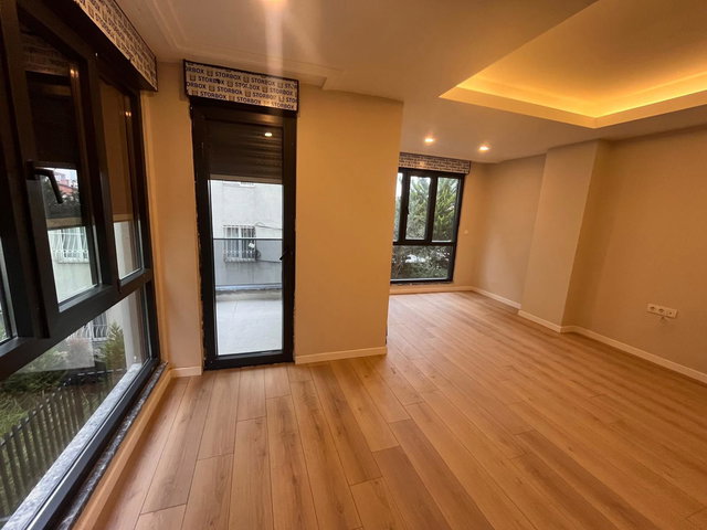 DİKİLİTAŞ'TA DARPHANE'NİN DİBİNDE SIFIR 2+1 SATILIK DAİRE