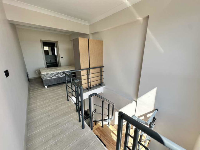 İZMİT ŞEHİR HASTANESİ YAKINI SIFIR EŞYALI 1+1 LOFT DAİRE