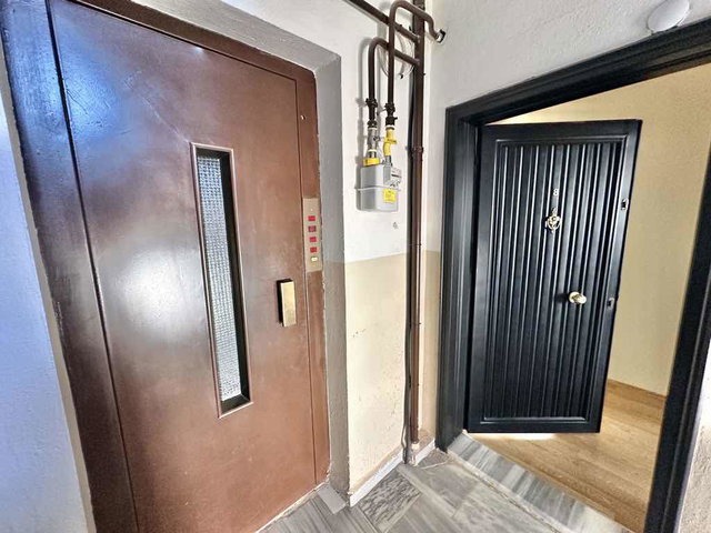DERİNCE YENİKENTTE ARAKAT ASANSÖRLÜ 2+1 SATILIK DAİRE