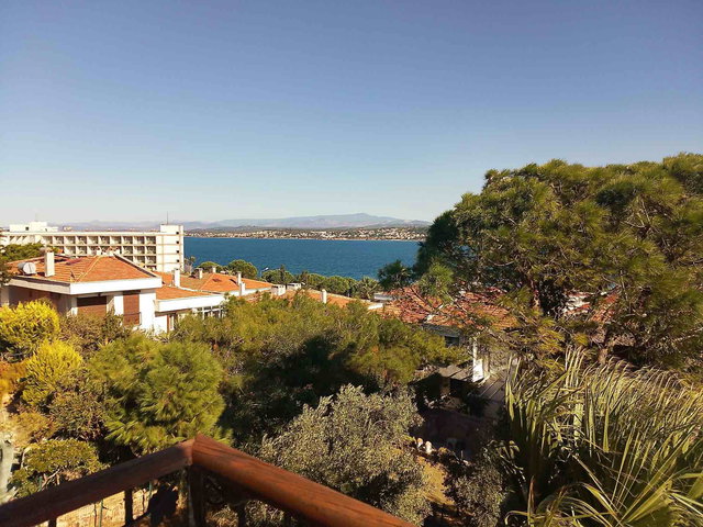 AYVALIK LALE ADASINDA BAHÇELI 2+1 VILLA
