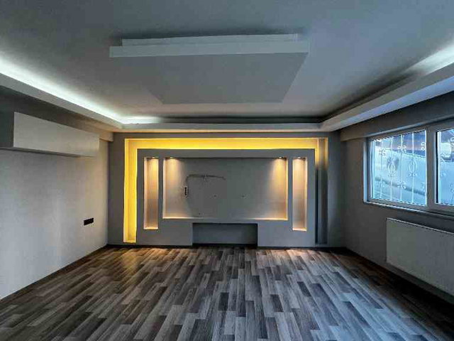 SAMSUN İLKADIM’DA 3+1 | 125 M² NET | GİRİŞ KAT | 4 CEPHELİ, BALKONU OLAN KİRALIK DAİRE