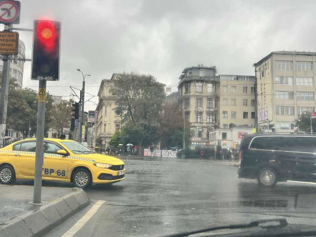 ALEMDAĞ MAH 2+1 KİRALIK DAİRW
