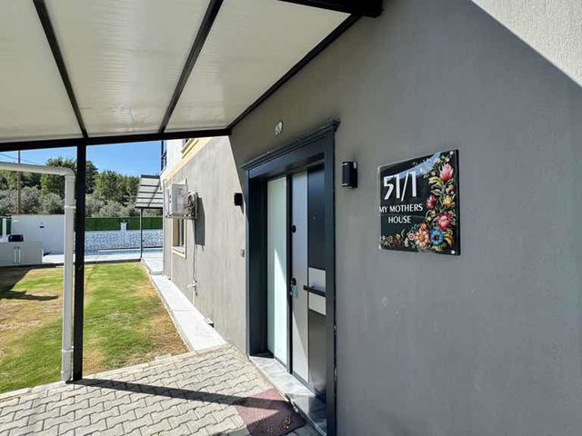 MUĞLA SEYDİKEMER’DE SATILIK, TURİZM BELGELİ LÜKS DUBLEKS VİLLA