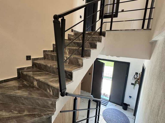 MUĞLA SEYDİKEMER’DE SATILIK, TURİZM BELGELİ LÜKS DUBLEKS VİLLA