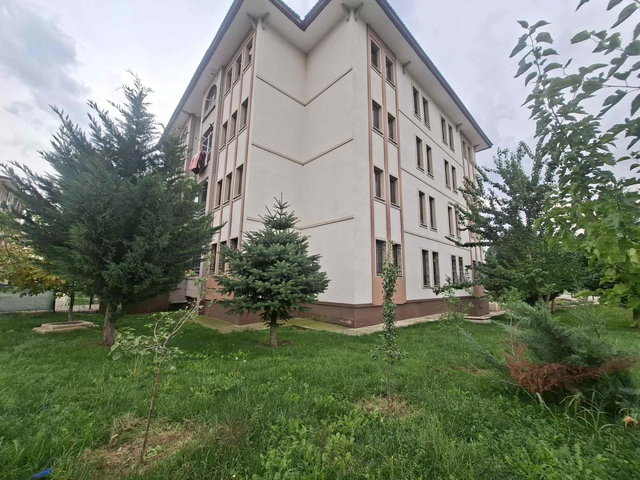 REMAX DEM'DEN TOKİ KONUTLARI İÇİ FULL YAPILI ARA KAT 2+1 DAİRE