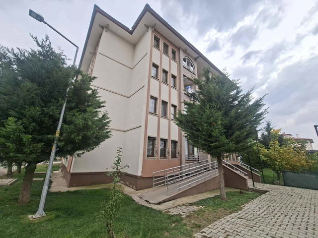 REMAX DEM'DEN TOKİ KONUTLARI İÇİ FULL YAPILI ARA KAT 2+1 DAİRE
