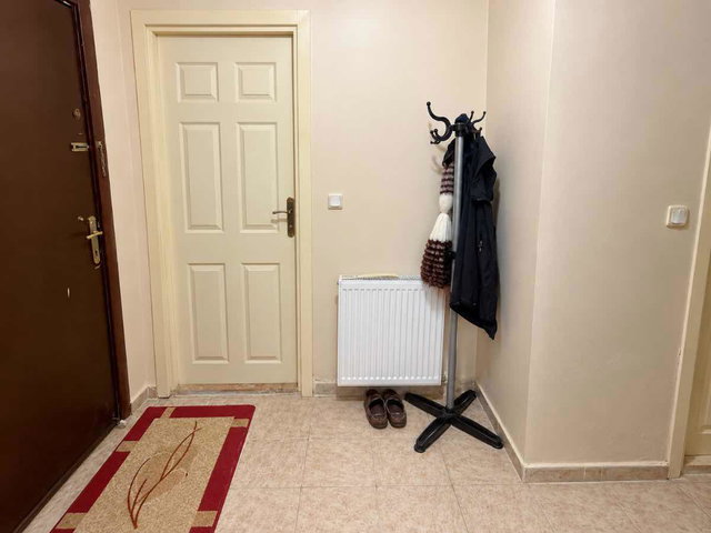 REMAX DEM'DEN ÜZÜMLÜ ÜNİ. ARKASI SATILIK YATIRIMLIK UYGUN 1+1