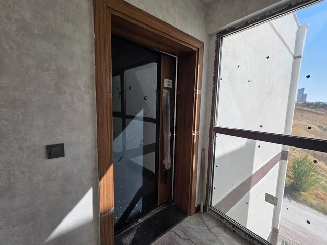ÇAYYOLU GARDENIA  DA GORDİON AVM YAKINI SIFIR 4+1  SON KAT