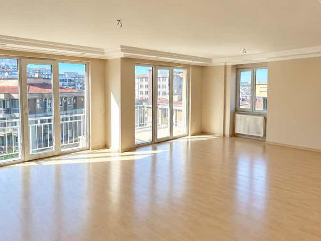 FİLDİŞİ KONAKLARI HAVUZ CEPHE 4+1 KİRALIK DAİRE