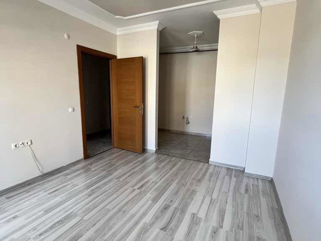 1+1 ÜNIVERSITEYE CEPHE KOMBILI KLIMALI KIRALIK DAIRE ￼