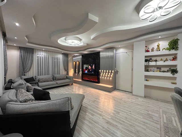 ÇAĞLAYANDA IRMAĞA YAKIN 4+1 GARAJLI SATILIK DUBLEKS DAİRE