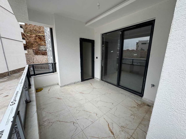 RE/MAX DEĞİŞİMDEN SEYRAN VİZYON EVLERİ’NDE 2+1 | 120 M² NET