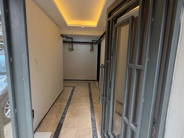 REMAX MID'DEN ÜNIVERSITEYE YÜRÜYÜŞ MESAFESINDE KIRALIK 1+1 DAIRE
