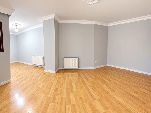 PENDİK KURTKÖY MERKEZ CADDE ÜZERİ 200 M² EMSALSİZ DAİRE