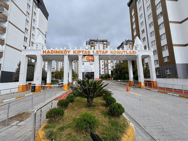 REMAX GELİŞİM'DEN HADIMKÖY KİPTAŞ 1.ETAP ÖN CEPHE 2+1