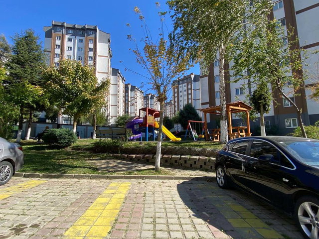 REMAX GELİŞİM'DEN HADIMKÖY KİPTAŞ 1.ETAP ÖN CEPHE 2+1