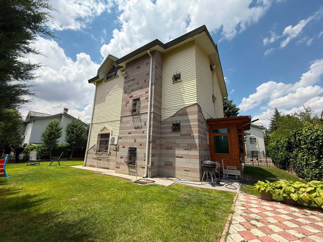 ÇAYYOLU  ULUSOY VİLLALARI’NDA GÜNEY CEPHELİ 6+1 VİLLA