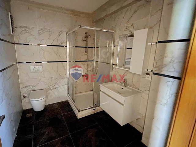 İZMİT CUMHURİYET MAH. TURKUAZ PARK EVLERİNDE KİRALIK 2+1 DAİRE