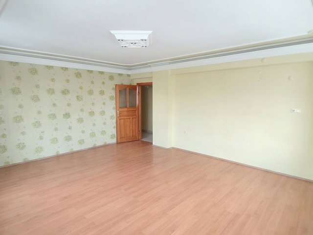 RE/MAX İNCİ'DEN BAHÇELİEVLER ASUVA PARK YAKINI SATILIK 3+1 DAİRE