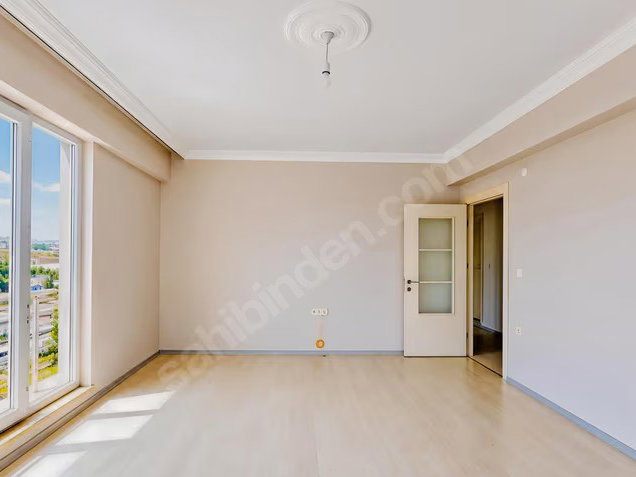 KAVAKPINARDA SİTE İÇERİSİNDE KİRALIK 2+1 DAİRE