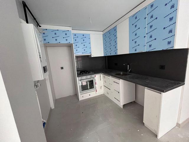 GAZİ MAH. KİLERLİ AMERİKAN MUTFAKLI 2+1 KİRALIK DAİRE