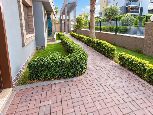 FLORYA PARK KONUTLARI’NDA 3+1 KİRALIK DAİRE