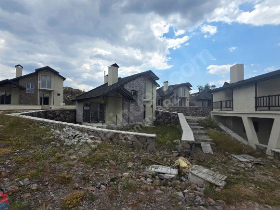 ÇAMLIDERE NEFESTEPE EVLERI SATILIK VILLA