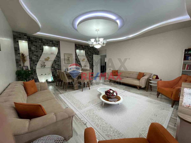 RE/MAX LACİVERT'TEN YILDIZKENT'TE KİRALIK 3+1 DAİRE