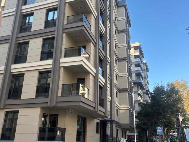 CADDEBOSTAN SAHILDE, 2+1 SIFIR LÜKS SATILIK DAIRE