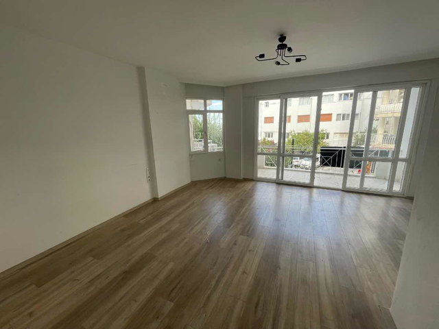 KUŞADASI MARİNA'DA 2+1 KİRALIK DAİRE | BALKONLU, BOŞ, EŞYASIZ