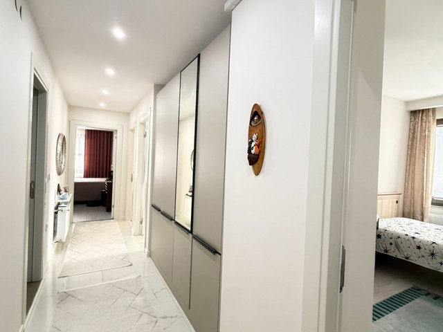 ESENLERDE KAPALI OTOPARKLI, AYRI MUTFAKLI 2+1 SATILIK DAİRE