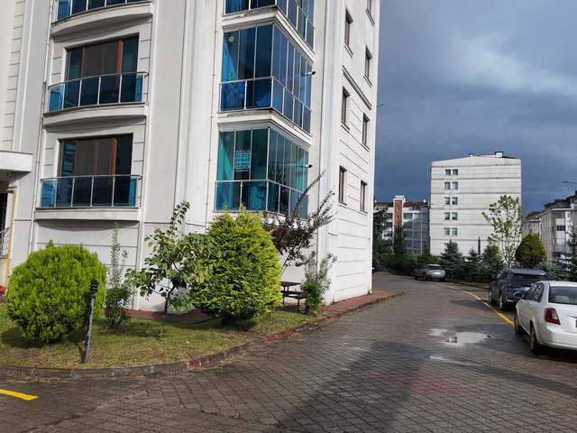 KÖKSALKENT’TE HAVUZLU SİTEDE 145 M² GENİŞ 3+1 KİRALIK DAİRE